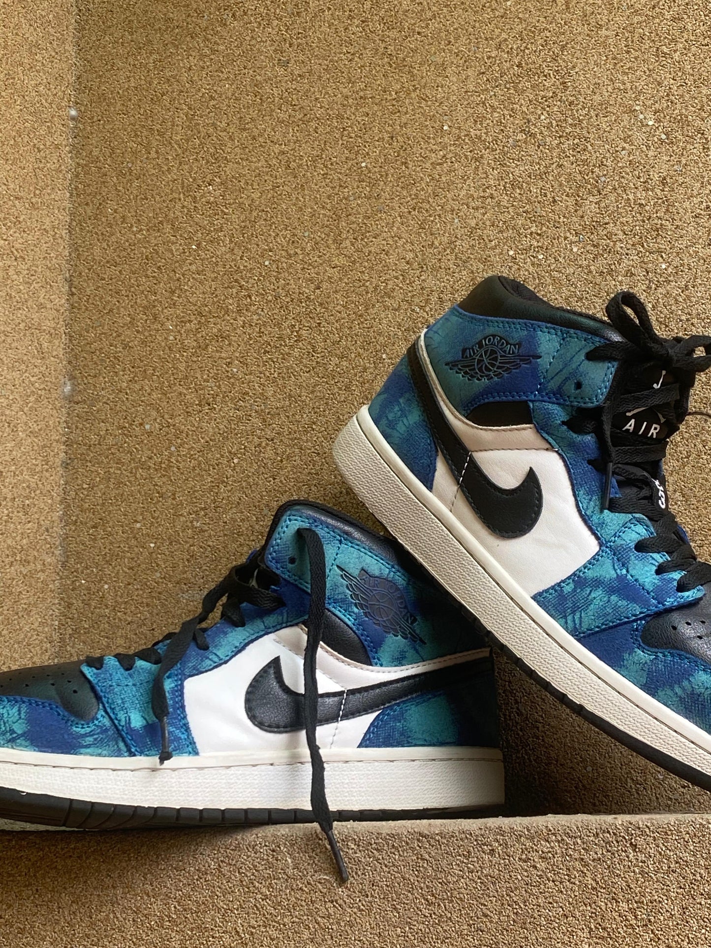 AIR JORDAN 1 MID RETRO HI TIE π PK 6 7