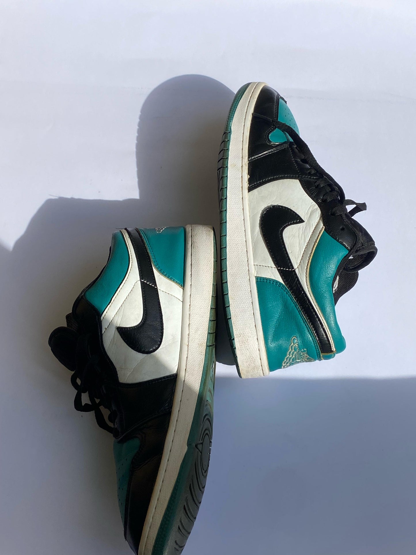 Nike Air Jordan 1 Low White Black Mystic Green