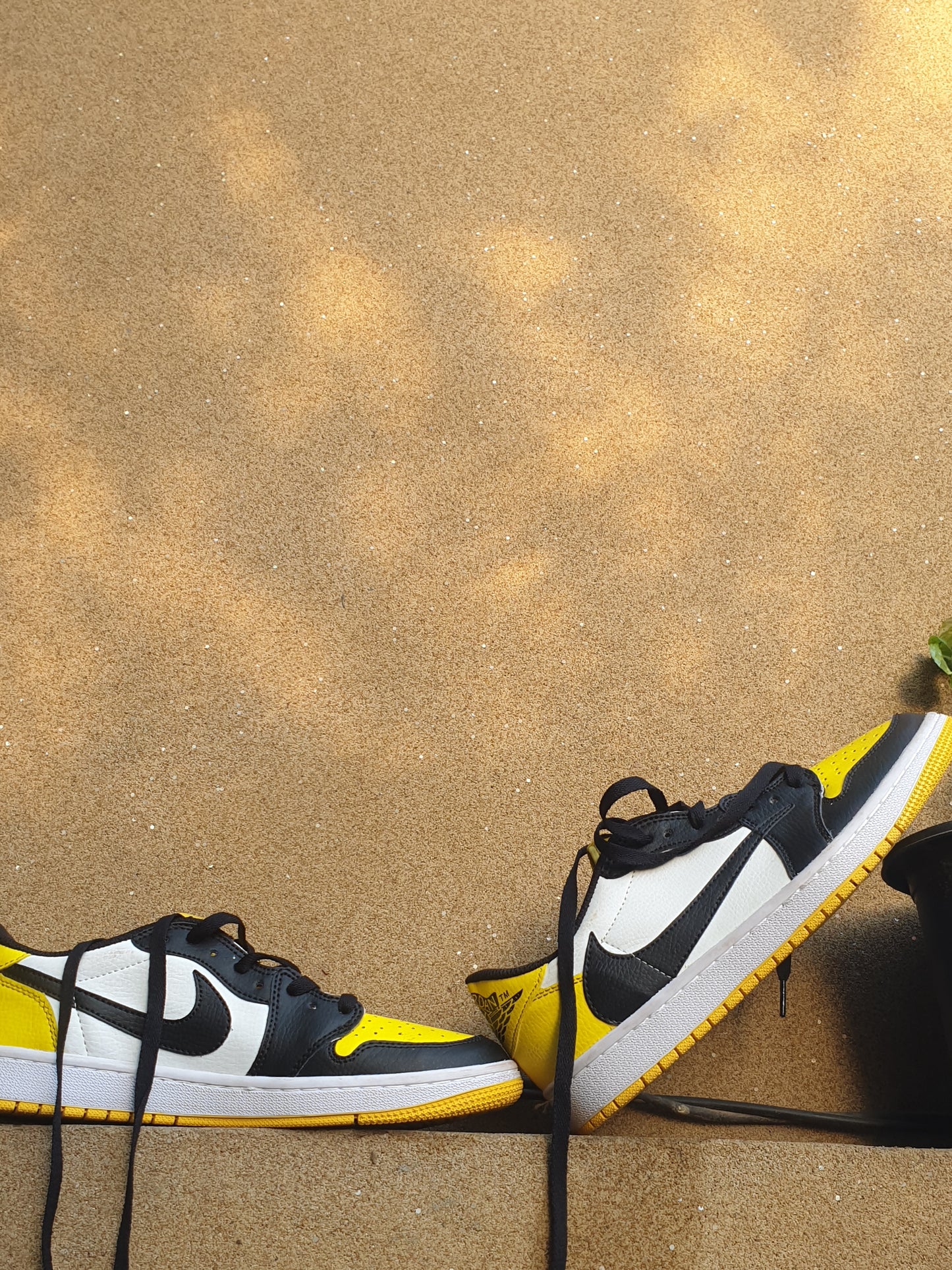 NIKE AJ-1 LOWS TRAVIS