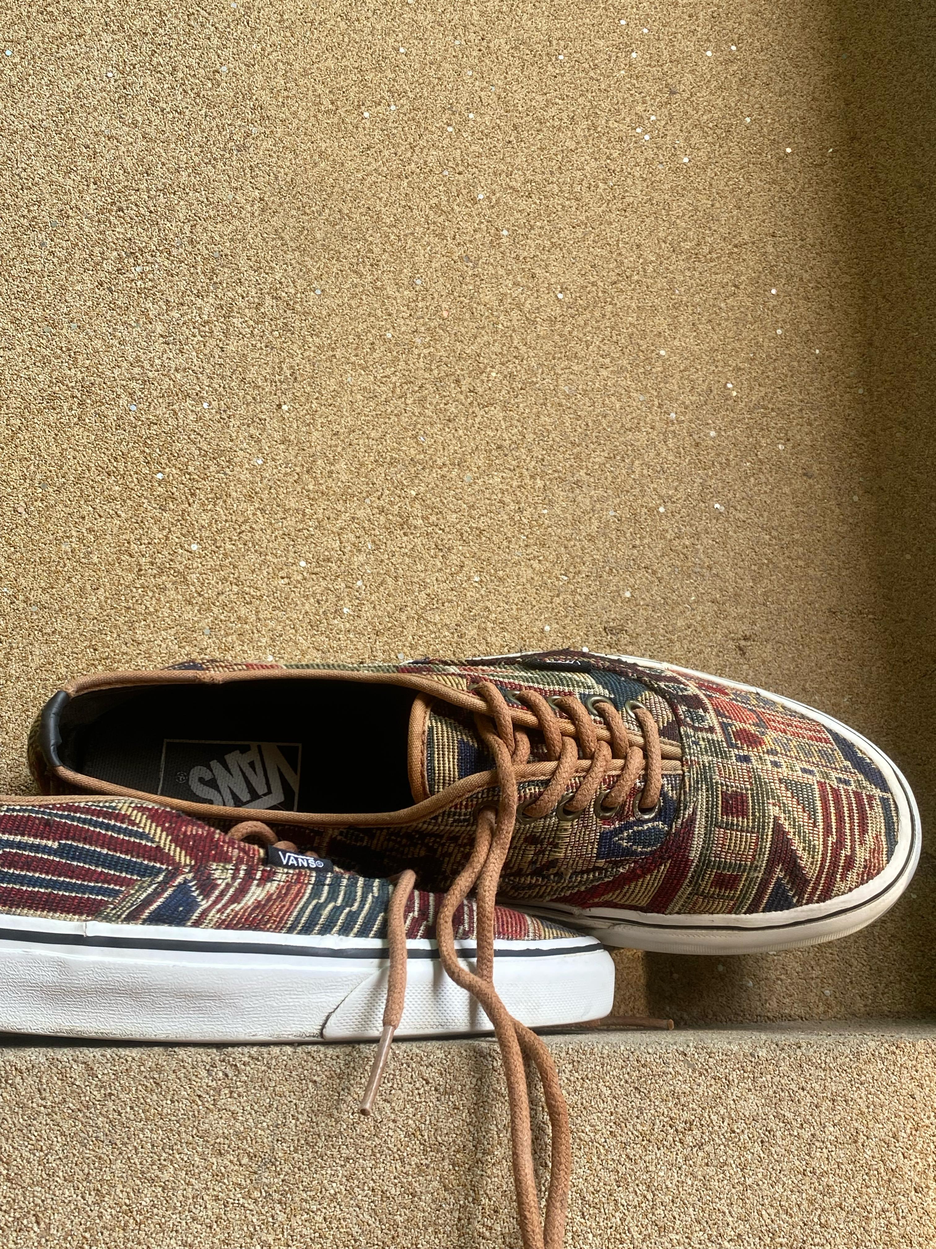 VANS AUTHENTIC GEO WEAVE