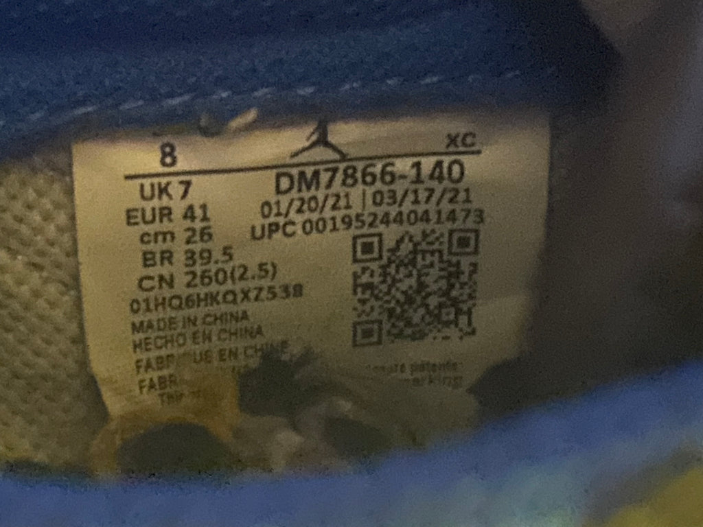 NIKE AIR JORDAN 1 FRAGMENT X TRAVIS SCOTT