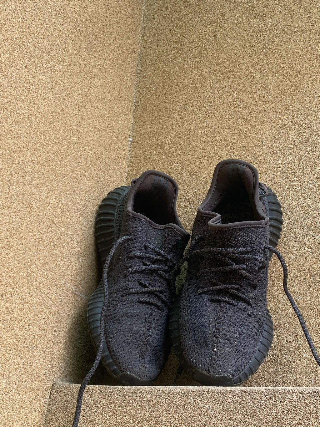 ADIDAS 350 BOOST BLACK GLOW ⚡