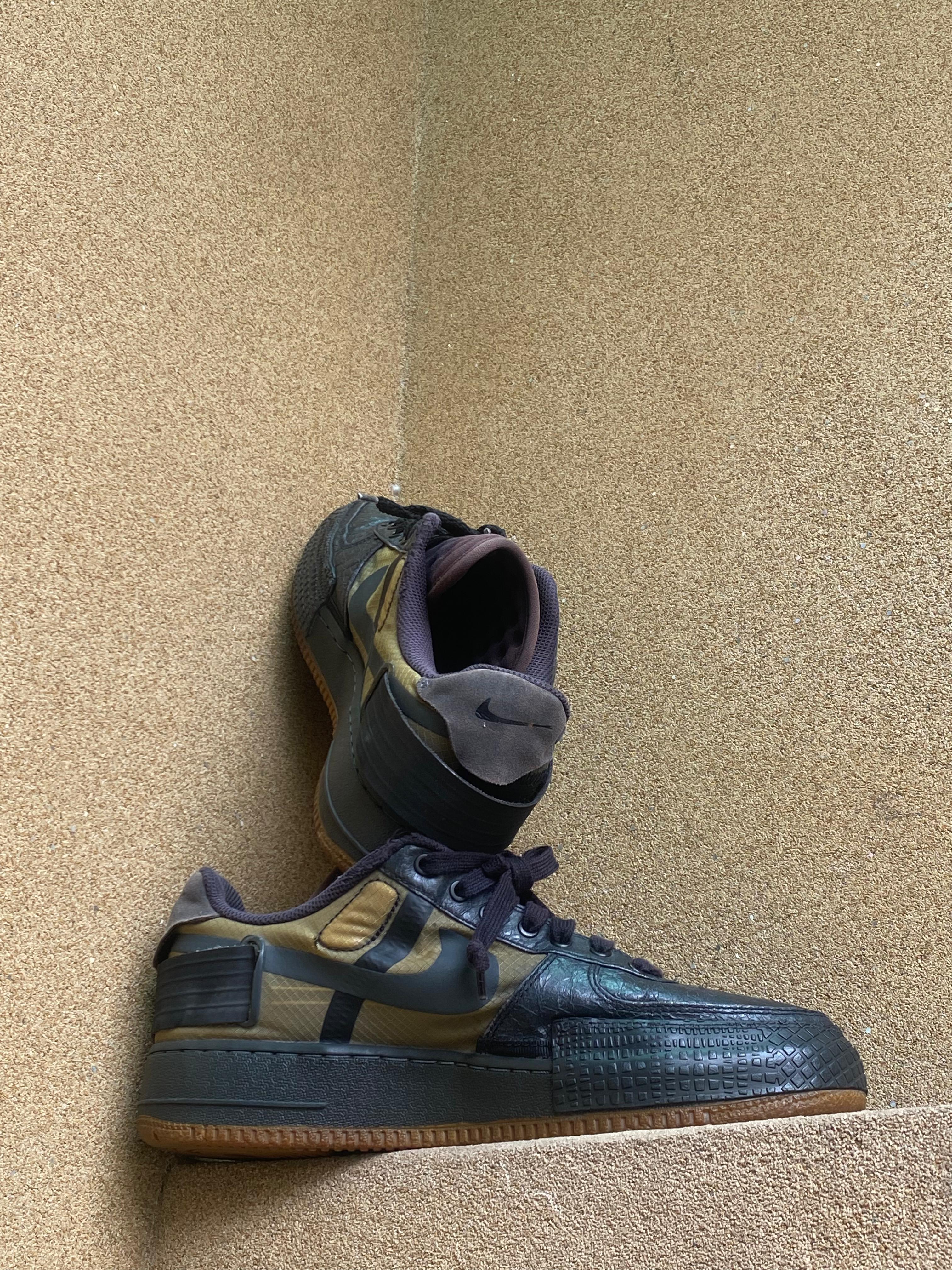 NIKE AF1 BLACK GUM 🕷