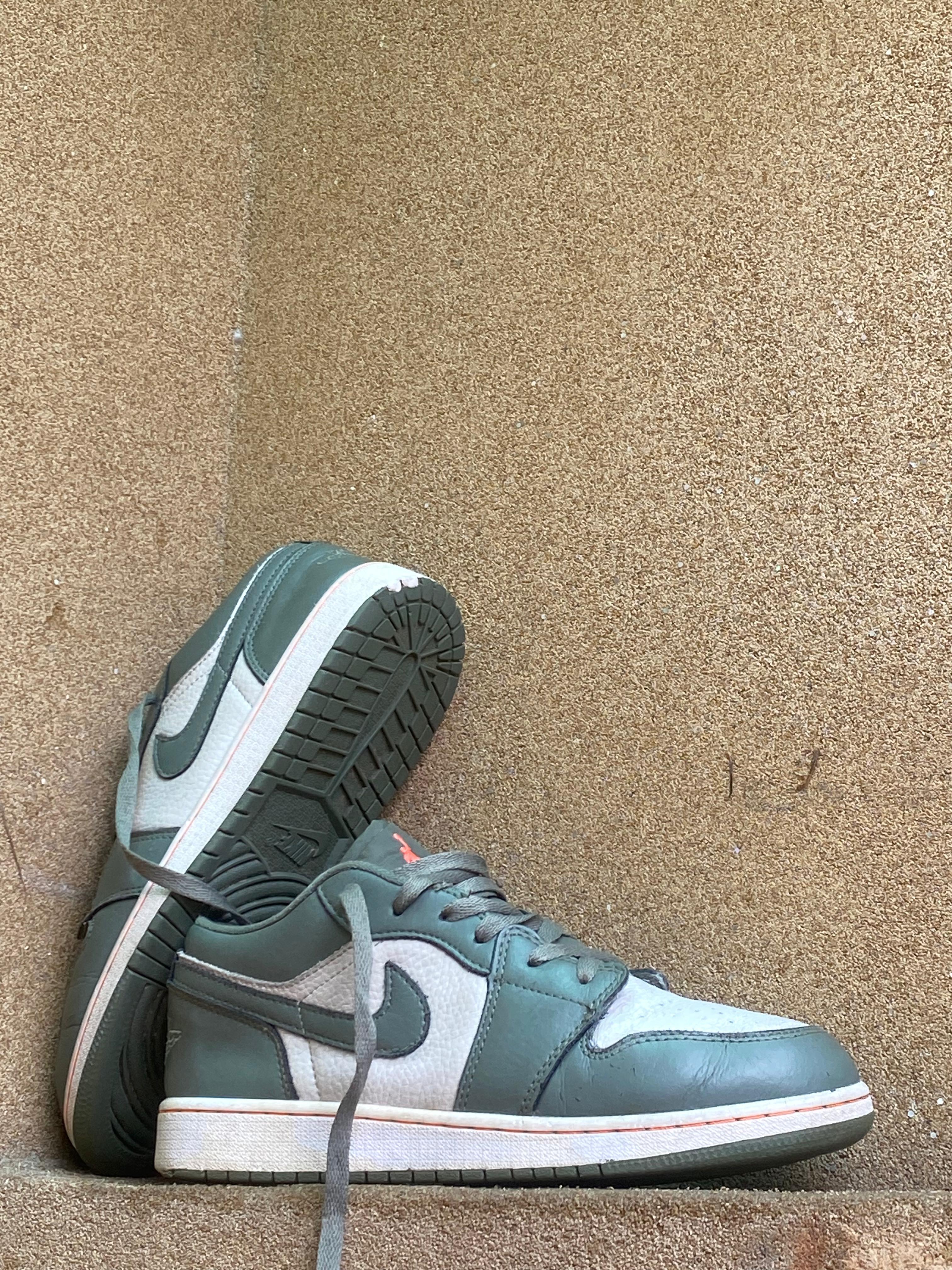 NIKE AIR JORDAN 1 LOW MILITARY GREEN 🌵