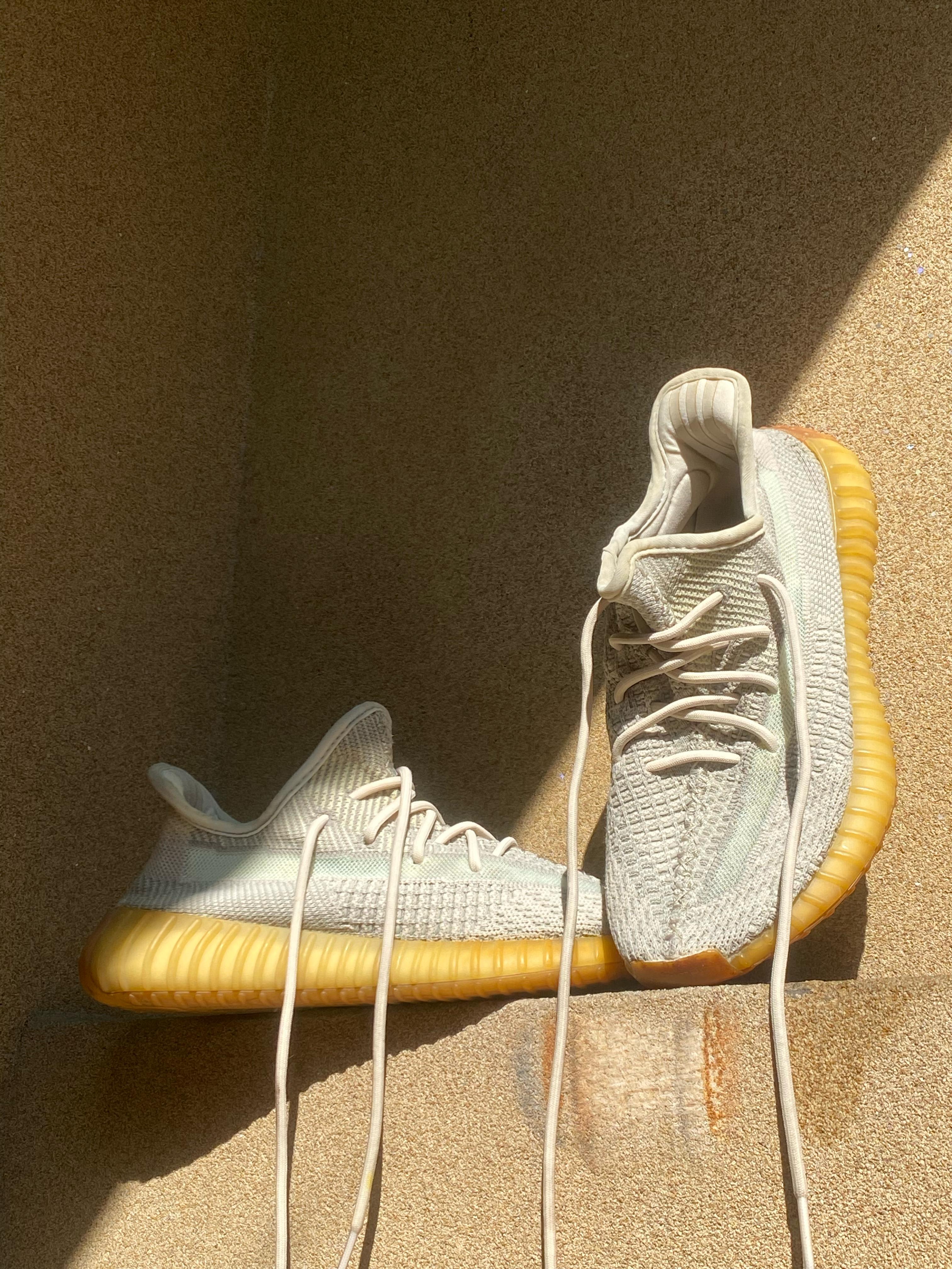 ADIDAS YEEZY 350 BOOST V2⚡