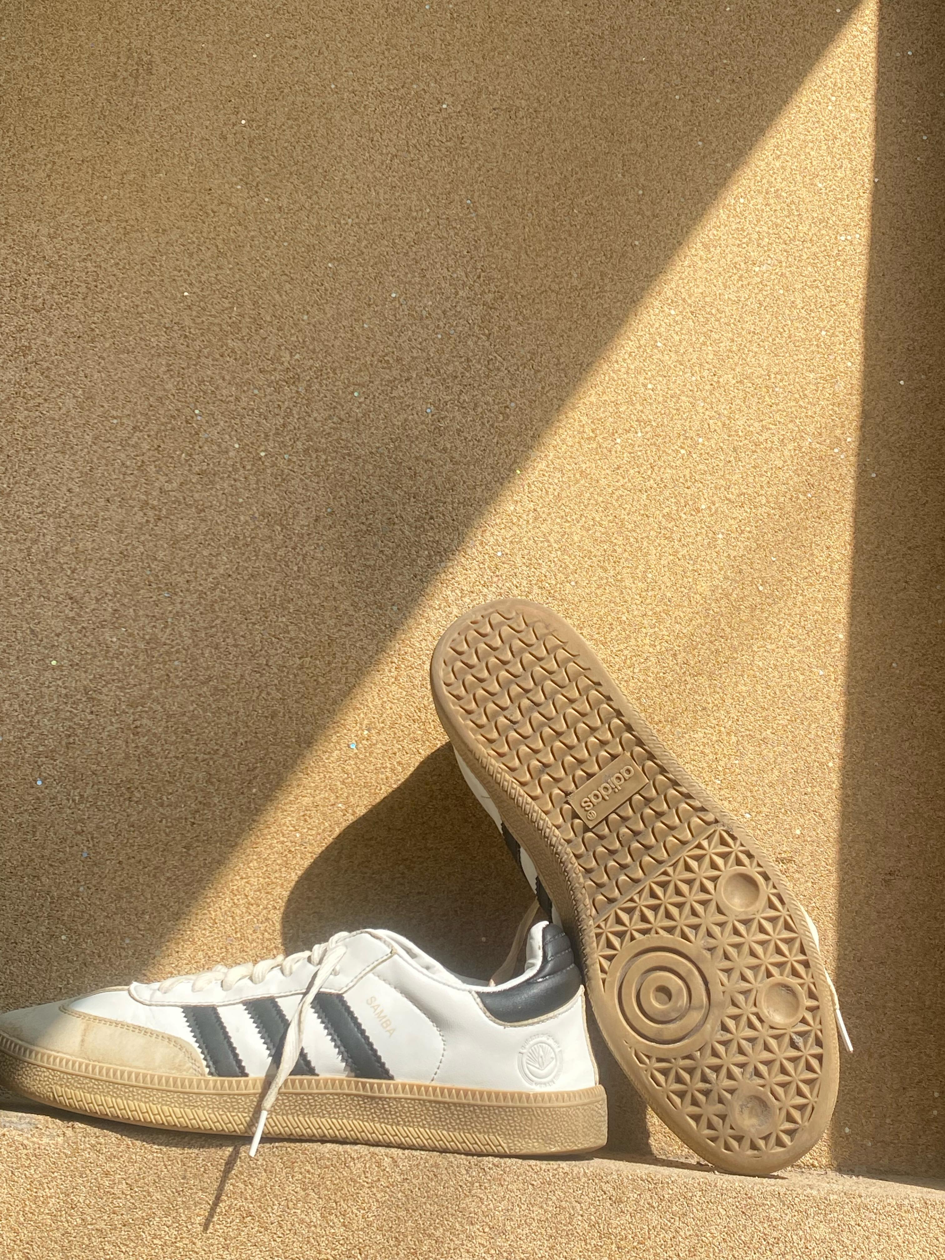 ADIDAS SAMBA XLG WHITE BLACK GUM LEATHER