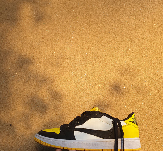 NIKE AJ-1 LOWS TRAVIS