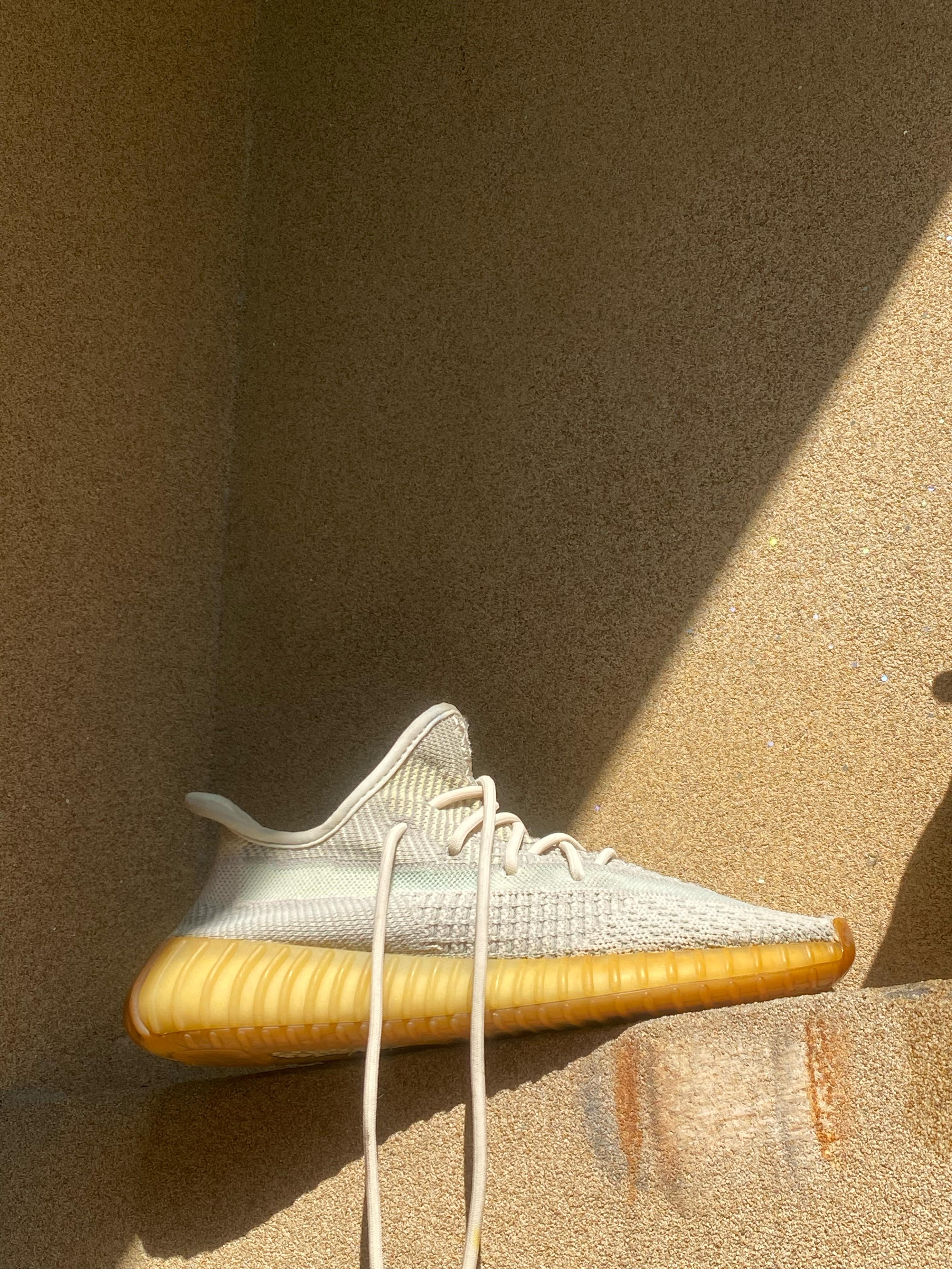 ADIDAS YEEZY 350 BOOST V2⚡