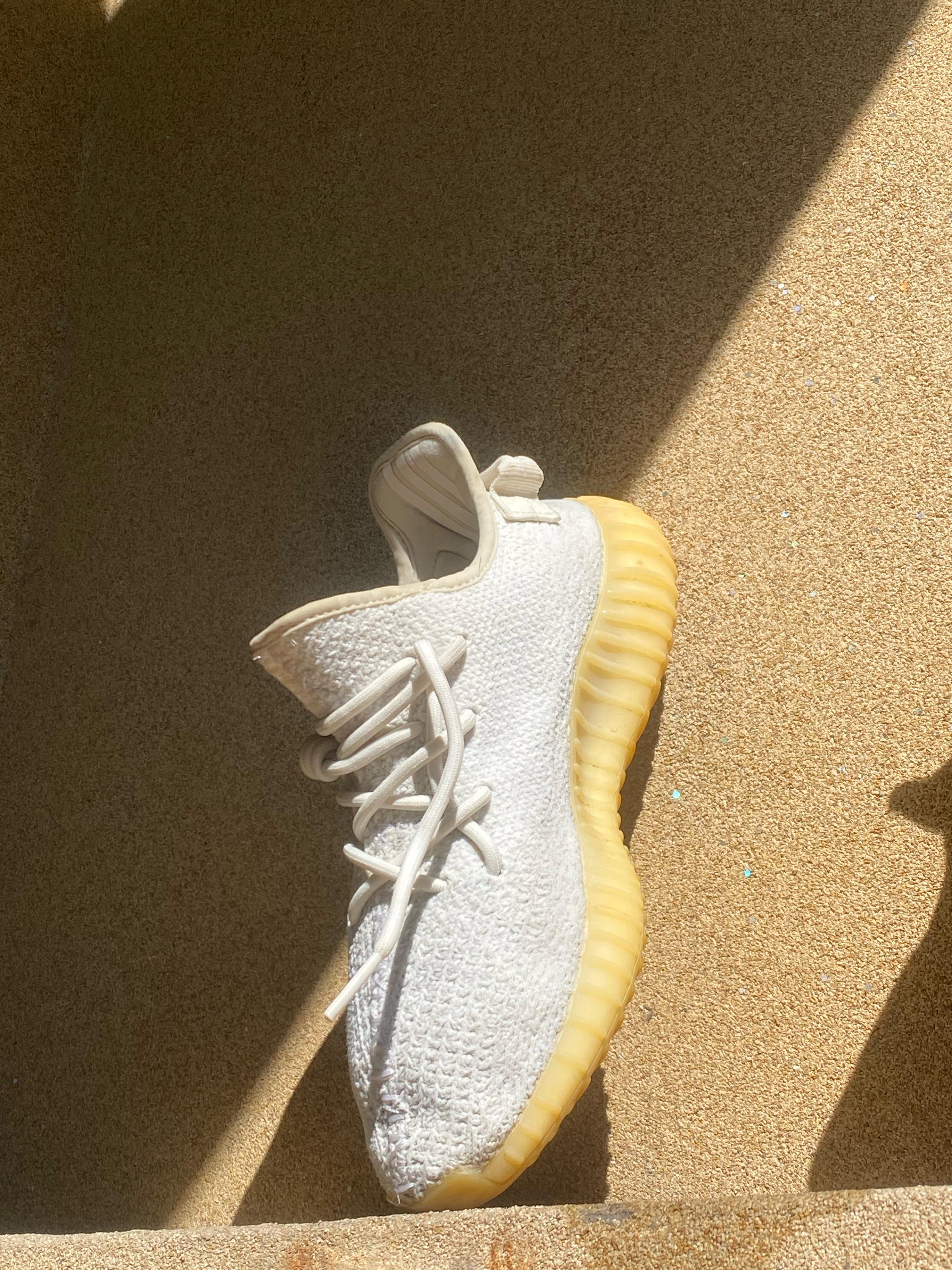 ADIDAS YEEZY 350 BOOST V2 CREAM WHITE