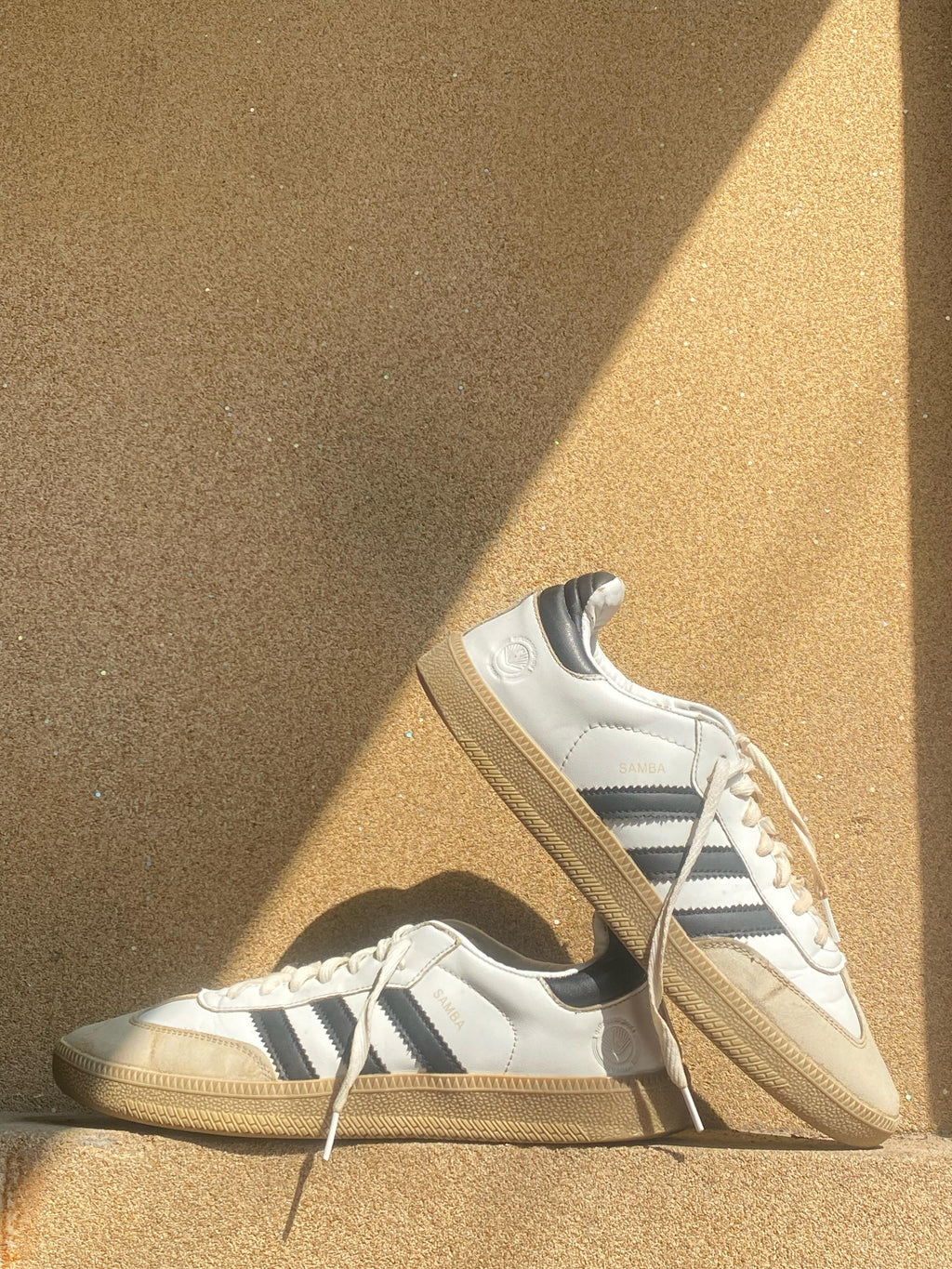 ADIDAS SAMBA XLG WHITE BLACK GUM LEATHER