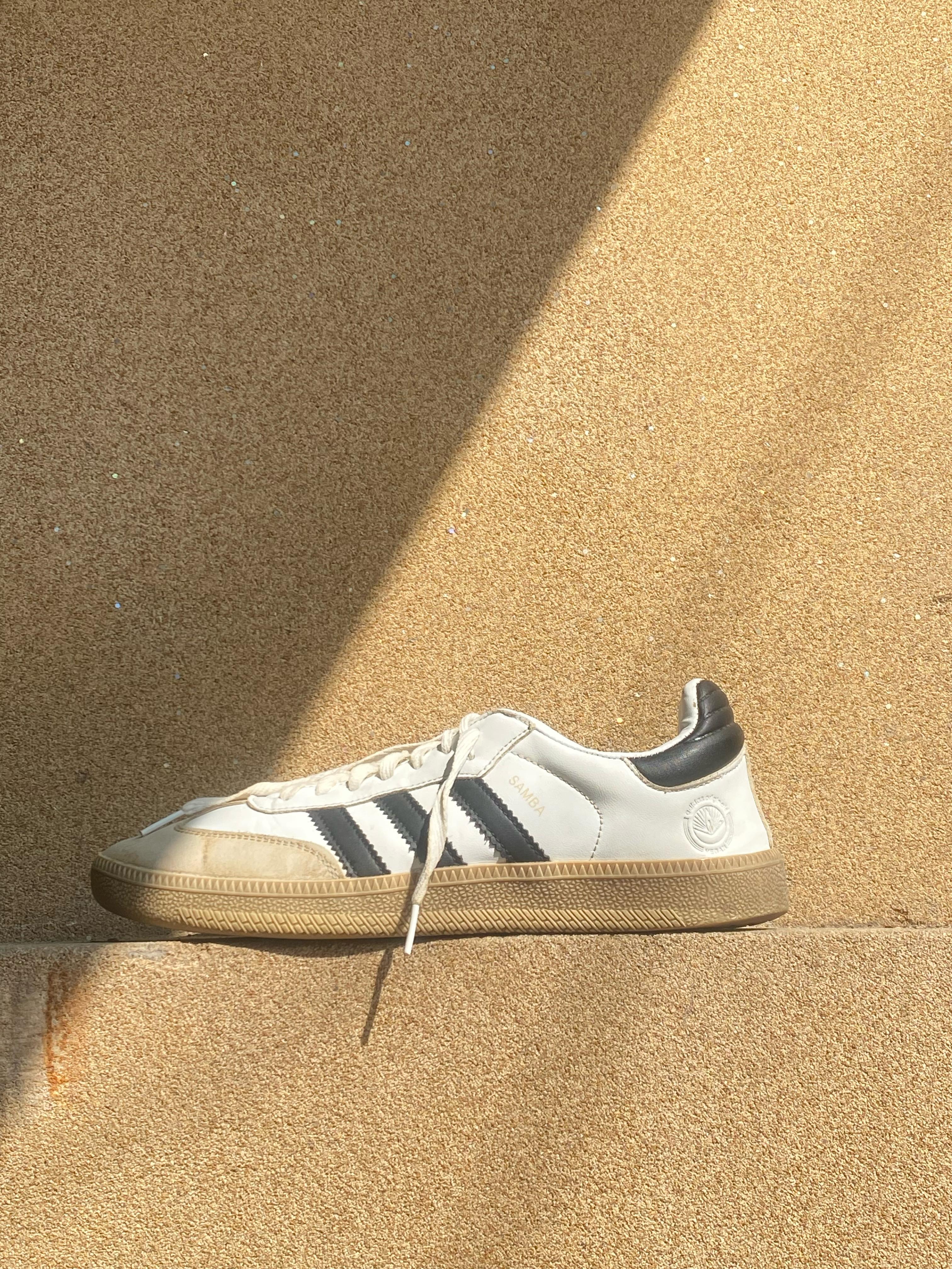 ADIDAS SAMBA XLG WHITE BLACK GUM LEATHER
